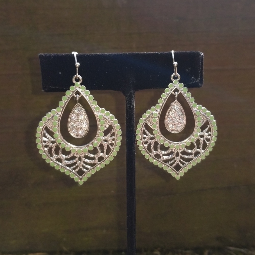 Earrings - Picture 2 of 3